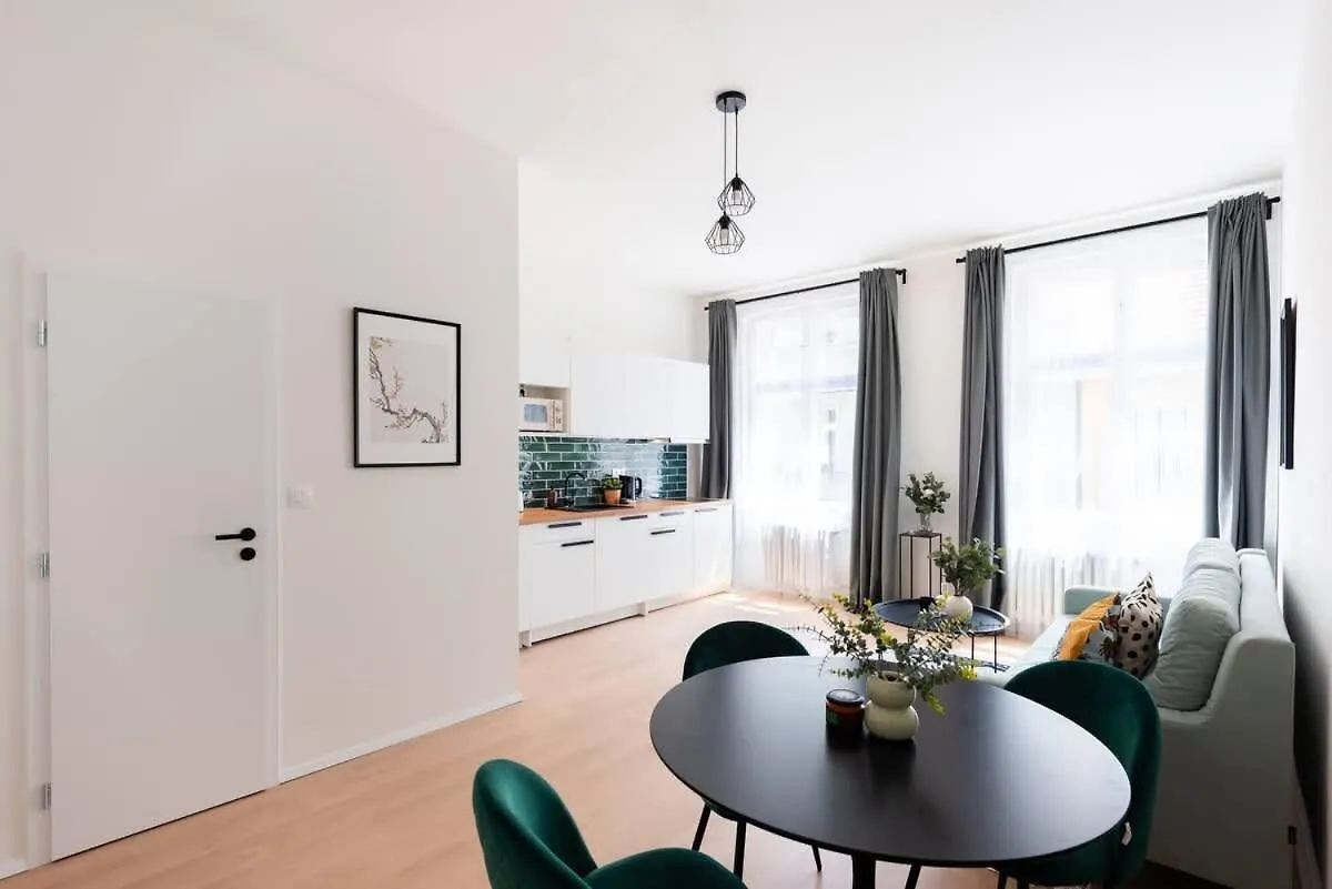 Unique Old Town 2Br Oasis With Sofa Bed Apartment Prague