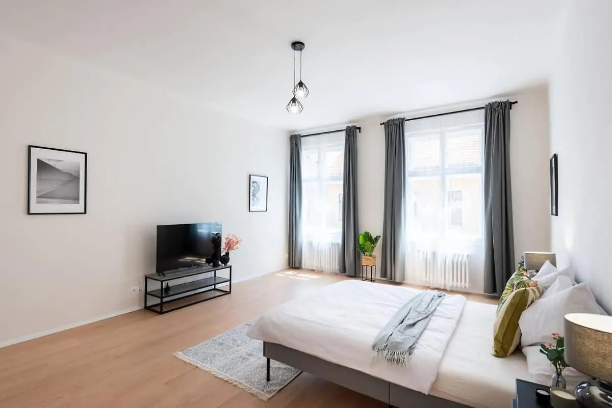 Unique Old Town 2Br Oasis With Sofa Bed Apartment Prague Czech Republic