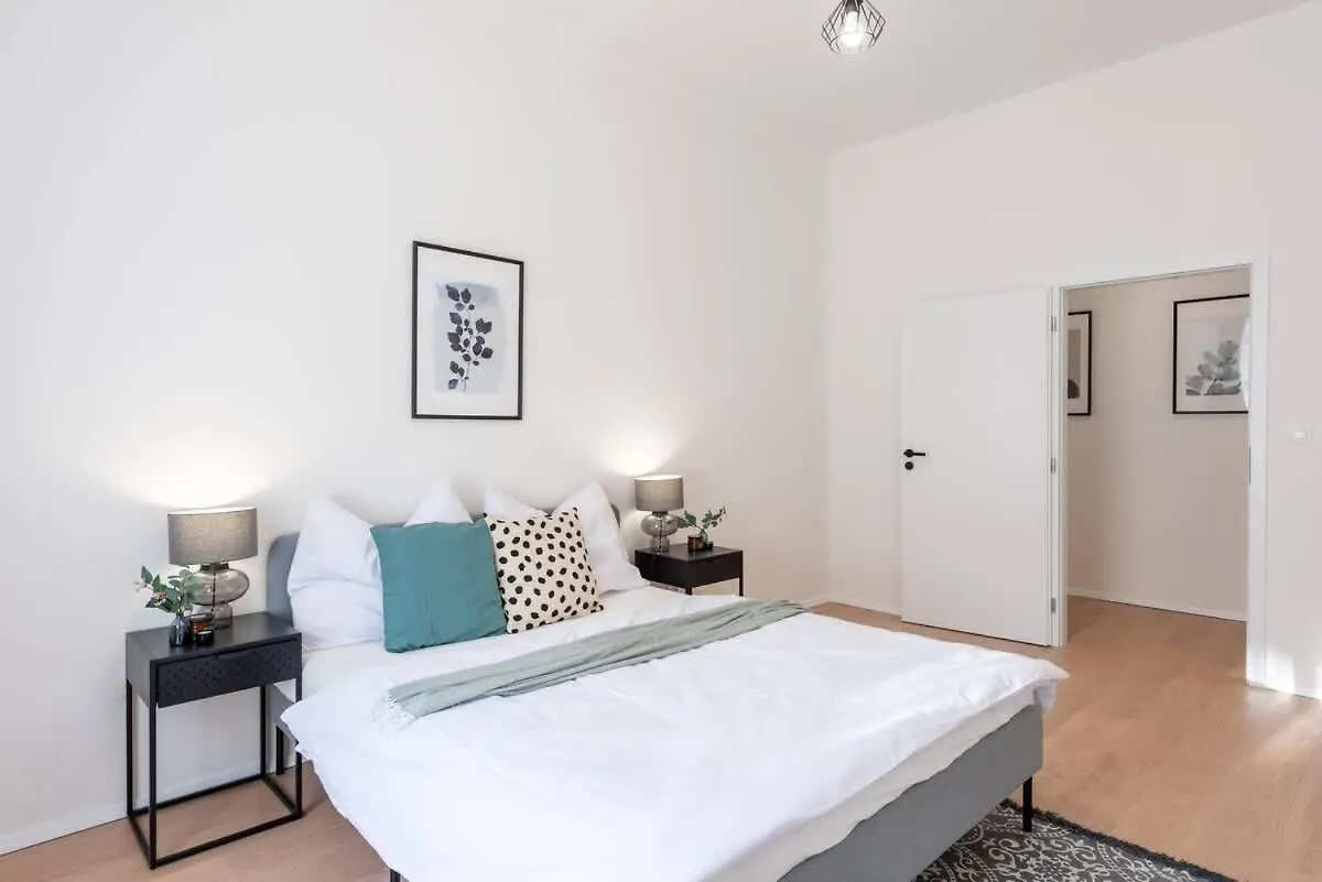 Unique Old Town 2Br Oasis With Sofa Bed Apartment Prague