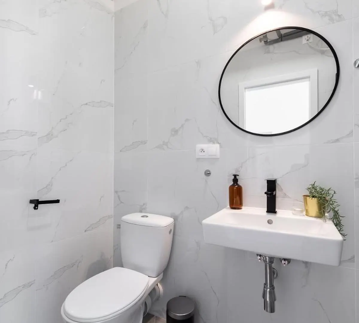 Unique Old Town 2Br Oasis With Sofa Bed Apartment Prague